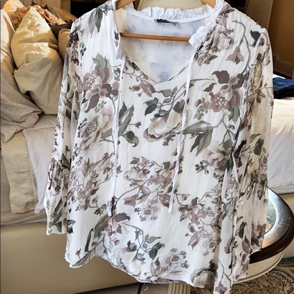Angela super soft and flirty blouse